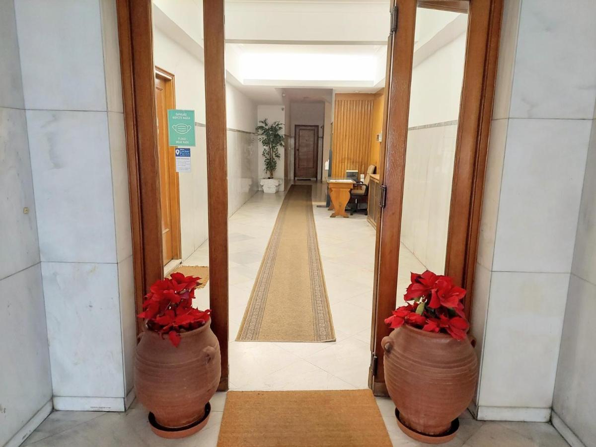 Grand Apartment In Parliament Square Athens Ngoại thất bức ảnh